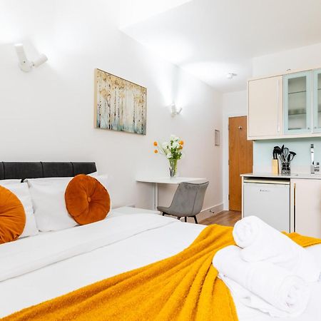 Clarges- Hsk Suites London Kültér fotó